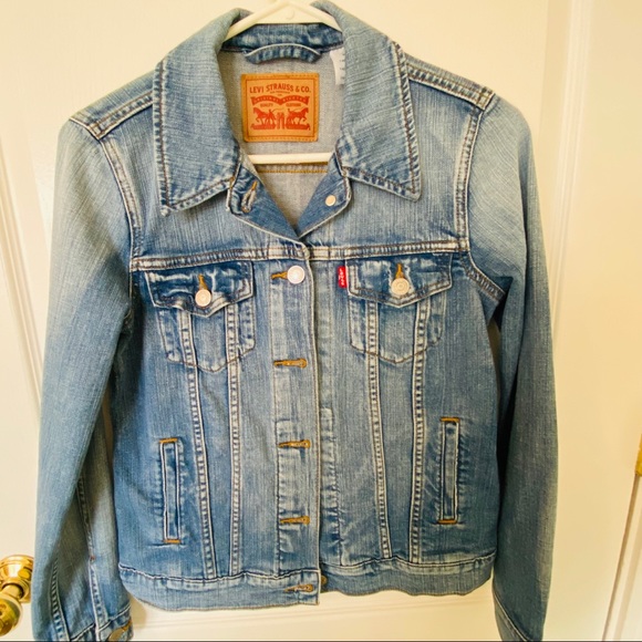 Jacket - Picture 1 of 2